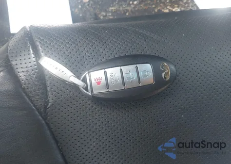 2006 Infiniti M35 from USA, damaged, VIN JNKAY01F06M252735